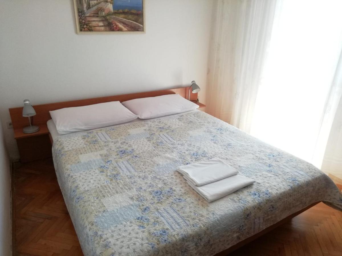 Apartmani Ivona Podgora Ngoại thất bức ảnh