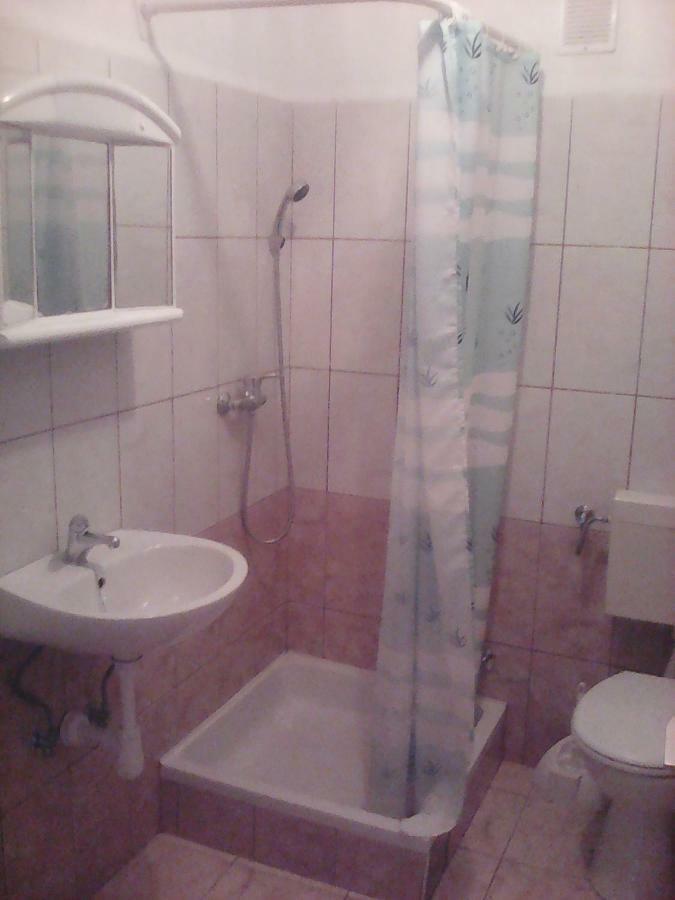 Apartmani Ivona Podgora Ngoại thất bức ảnh