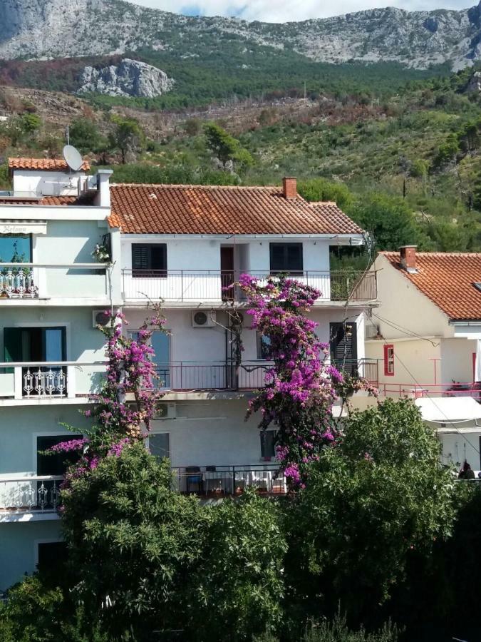 Apartmani Ivona Podgora Ngoại thất bức ảnh