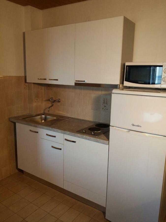 Apartmani Ivona Podgora Ngoại thất bức ảnh